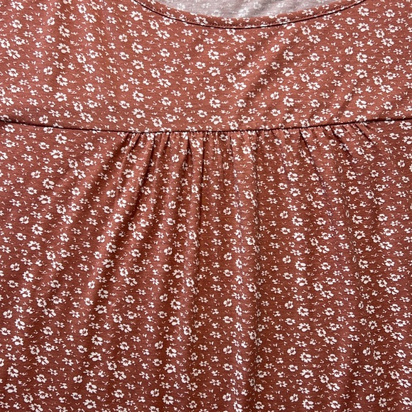 SIMPLE Suzanne Betro Ditsy Floral NEW Boat Neck Cap Sleeve Top Stretch Comfy 1X - Picture 13 of 13